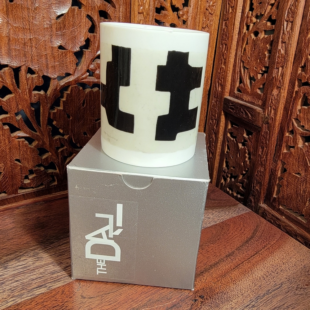 Museo Chillida Leku Jordi Nogues Contemporary art mug from the Dali Museum